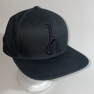 Herschel all black Toby snapback nwot